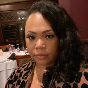 Meet your Posher, Latavia